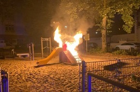 Polizei Hagen: POL-HA: Brand auf Kinderspielplatz - Rutsche steht in Flammen
