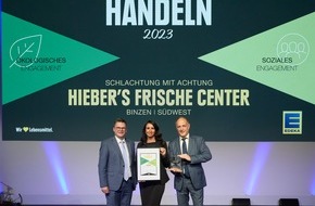 EDEKA ZENTRALE Stiftung & Co. KG: Erfolgreiche Initiative für mehr Tierwohl: Hieber's Frische Center in Binzen erhält die "Auszeichnung für verantwortungsvolles Handeln 2023"