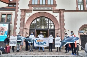 Beltretter e.V.: Anlässlich der Verhandlungen "Feste Fehmarnbeltquerung": BELTRETTER-Aktion zum Prozessauftakt in Leipzig / "Dieser monströse Tunnel darf auf keinen Fall gebaut werden!"