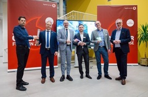 Vodafone GmbH: Highspeed-Internet für die Gemeinde Klipphausen  Glasfaser-Tiefbau abgeschlossen, zwei Drittel am Netz