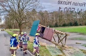 Freiwillige Feuerwehr Hünxe: FW Hünxe: Mehrere unwetterbedingte Einsatzstellen
