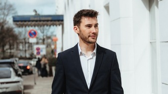JP Consulting GmbH: Schluss mit schlechten Leads: Wie Julian Pal den PKV Vertrieb planbar macht / Vorqualifizierte Anfragen mit garantierten Abschl&uuml;ssen: &Uuml;ber 170 Berater im DACH Raum setzen auf die JP Consulting GmbH