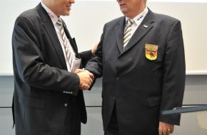 DLRG - Deutsche Lebens-Rettungs-Gesellschaft: Hans-Hubert Hatje einstimmig zum neuen DLRG-Präsidenten gewählt (BILD)