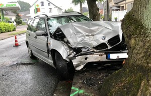 Polizeiinspektion Rotenburg: POL-ROW: ++ Foto zum Verkehrsunfall Lauenbrück, Bahnhofstraße ++