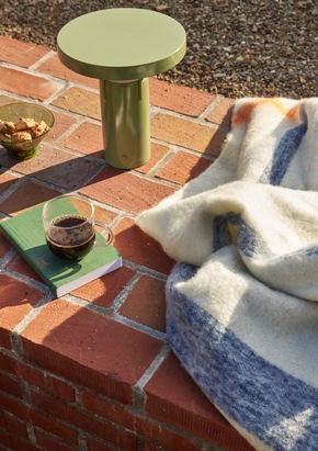 Nomad Lighting: Lampenwelt.de pr&auml;sentiert mobile Akkuleuchten f&uuml;r Abenteuer und Alltag