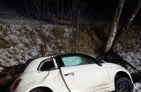 Kreisfeuerwehr Oldenburg: FW-OLL: Verkehrsunfall mit eingeklemmter Person in Achternmeer