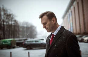 ARD Das Erste: "Becoming Nawalny - Putins Staatsfeind Nr. 1", heute, Samstag um 23:50 Uhr im Ersten und bereits jetzt in der ARD Mediathek