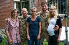 ZDF: ZDF koproduziert Kinofilm "Später im Sommer" / Preisgekrönte Regisseurin Feo Aladag drehte in Afghanistan (BILD)