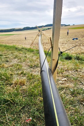 »Vater-Kind-Aktion e.V.« verbindet zwei Ortschaften mit längster Murmelbahn der Welt und holt RID-Weltrekord