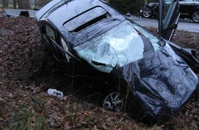 Polizeiinspektion Celle: POL-CE: Schwerer Verkehrsunfall im Begegnungsverkehr