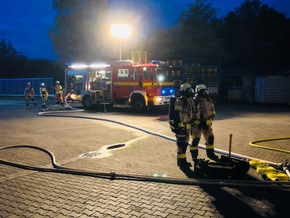 FW-EN: Feuerwehren Ennepetal und Schwelm üben die Zusammenarbeit