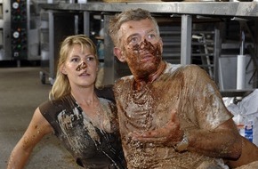 SAT.1: Sat.1 Fernsehbilder - 45. Programmwoche (vom 03.11.2007 bis 09.11.2007)