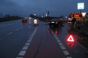 Polizeiinspektion Hameln-Pyrmont/Holzminden: POL-HOL: Wieder Unfall B 64 - Abzweigung Allersheim: Radfahrer vom PKW erfasst - 71jähriger mit schweren Verletzungen stationär im Krankenhaus aufgenommen -