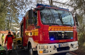 Feuerwehr Dresden: FW Dresden: Verkehrsunfall mit einer eingeklemmten Person