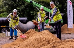 RheinEnergie AG: Sichere Wasserversorgung für Köln: Spatenstich für neue Transportleitung in Rodenkirchen