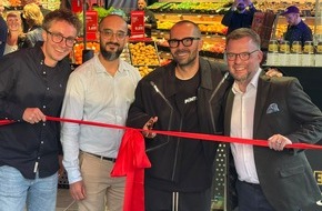 PENNY Markt GmbH: Bass und Beat: PENNY er&ouml;ffnet n&auml;chsten Influencer-Markt / David Puentez gestaltet "seinen" PENNY Markt im Club-Style in Hamburg Borgfelde