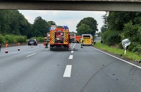 Feuerwehr Mülheim an der Ruhr: FW-MH: Verkehrsunfall auf der BAB A40 mit zwei Verletzten