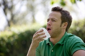 DVAG Deutsche Vermögensberatung AG: Pollen fliegen wieder: Wie Allergiker sich schützen können / Die DVAG erklärt die Vorteile einer privaten Krankenversicherung für Allergiker und verrät, wie man die Blütezeit beschwerdefrei übersteht