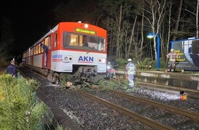 Feuerwehr Norderstedt: FW Norderstedt: "Ylenia" und "Zeynep" sorgen für über 200 Einsätze - Warnung vor "Antonia"