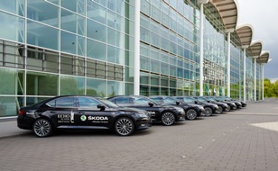 Skoda Auto Deutschland GmbH: SKODA chauffiert die Stars zum ECHO Klassik (FOTO)