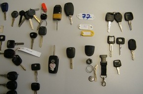 Polizei Paderborn: POL-PB: Nach Einbruch bei Autohändler Vielzahl von Autoschlüsseln gefunden