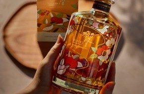 Hibiki Suntory Whisky: The House of Suntory pr&auml;sentiert die Hibiki&reg; Japanese Harmony Limited Edition in Zusammenarbeit mit dem traditionsreichen Kimono-Haus Chiso