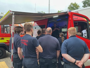 FW-Heiligenhaus: Feuerwehreinheiten absolvieren gemeinsame Einsatzübung