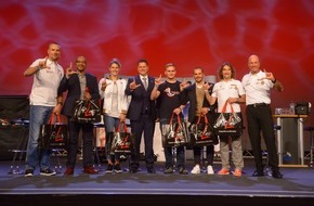 PM-International AG: Erfolgreiche Zusammenarbeit mit dem Deutschen Leichtathletik-Verband - FitLine wird Ausrüster der Nationalmannschaft