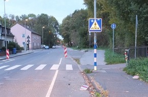 Polizei Düren: POL-DN: Warnbake umgefahren