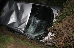 Polizei Coesfeld: POL-COE: Senden, Bösensell, Kley/Betrunken Auto gefahren-Fahranfänger und Mitfahrer bleiben bei Unfall unverletzt