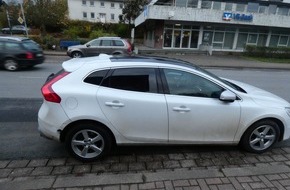 Polizeiinspektion Hameln-Pyrmont/Holzminden: POL-HM: Polizei Bodenwerder sucht Zeugen nach Unfallflucht in Emmerthal