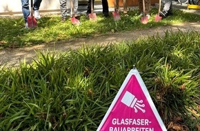 Deutsche Telekom AG: Tegel: Glasfaser-Baustart für mehr als 1.500 Wohnung der Baugenossenschaft "Freie Scholle"