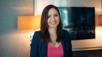 Nadia Stey: Chirologie: Was eine Handanalystin wirklich tut – und warum das nichts mit Wahrsagen zu tun hat