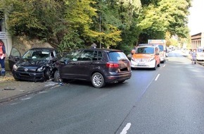 Polizei Minden-Lübbecke: POL-MI: Auto gerät in den Gegenverkehr