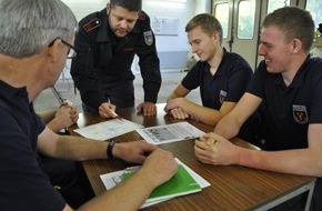 Freiwillige Feuerwehr Bedburg-Hau: FW-KLE: Grundausbildung in Bedburg-Hau: So beginnt der Start in der Feuerwehr