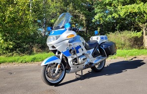 Polizeipräsidium Mittelhessen - Pressestelle Marburg-Biedenkopf: POL-MR: Saisonfinale im Polizeioldtimer Museum mit Neuzugang