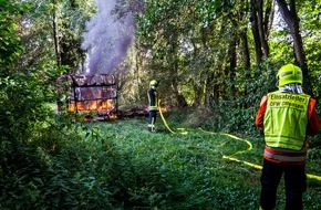 Feuerwehr Flotwedel: FW Flotwedel: Unklarer Feuerschein entpuppt sich als Übungslage
