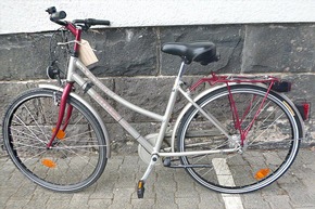 POL-LDK: Polizei Wetzlar sucht Besitzer von Fahrrädern