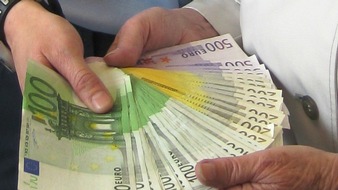 Bundespolizeidirektion München: Bundespolizeidirektion München: Ende gut, alles gut / 14.900 Euro nach Diebstahl wiedererlangt