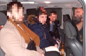 Bundespolizeidirektion München: Bundespolizeidirektion München: Auf der Flucht vor der Einberufung / Bundespolizei fasst mutmaßliches Schleuser-Duo