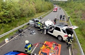 Polizeipräsidium Westpfalz: POL-PPWP: Frontalzusammenstoß auf B37