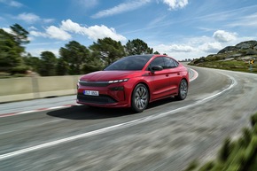 Einen Tag nach der Weltpremiere: Neuer Škoda Enyaq und neues Enyaq Coupé feiern Bestellstart
