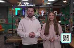 KiKA-Medienmagazin "Team Timster" zu Digitalisierung / "Deine Schule: Online, KI und coole Technik?" LIVE bei KiKA mit Publikums-Voting