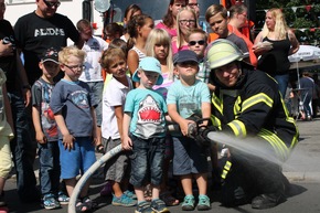 FW Menden: Traditionelles Feuerwehrfest in Bösperde am 1. August-Wochenende