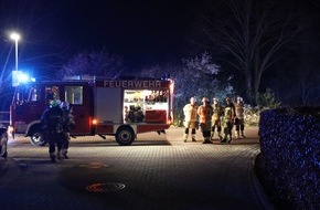 Feuerwehr Kleve: FW-KLE: Brand an Fassade selber gelöscht