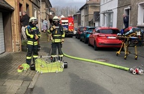 Feuerwehr Hattingen: FW-EN: Kleine Ursache - Großer Kräfteansatz
