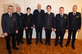 Feuerwehr Paderborn: FW Paderborn: Jahresabschluss 2025 L&ouml;schzug Stadtheide