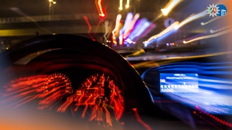 Polizeipräsidium Oberhausen: POL-OB: 61-Jährige fährt Schlangenlinien - Führerschein beschlagnahmt