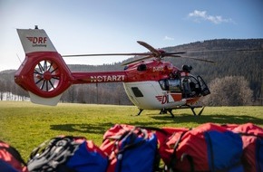 DRF Luftrettung: Hubschrauberwechsel bei der DRF Luftrettung in Freiburg / Erste H145 mit Fünfblattrotor und Winde seit heute im Einsatz