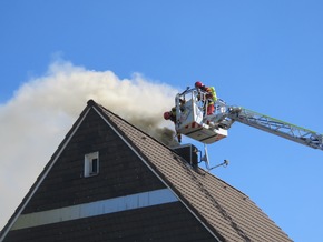 FW-Heiligenhaus: Kaminbrand fordert Feuerwehr mehrere Stunden (Meldung 22/2020)